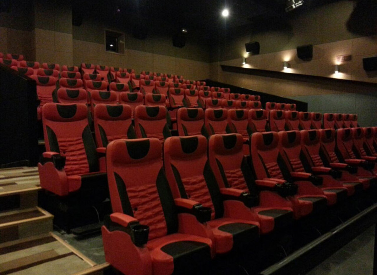 校园安全4d电影院专用动感座椅.jpg