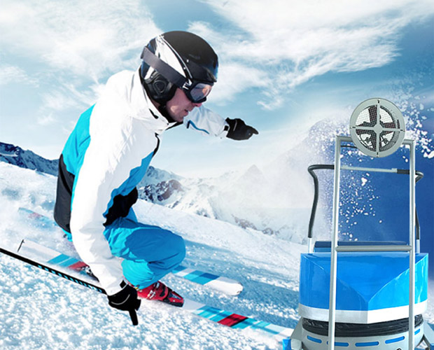 阿合奇校园安全VR滑雪体验